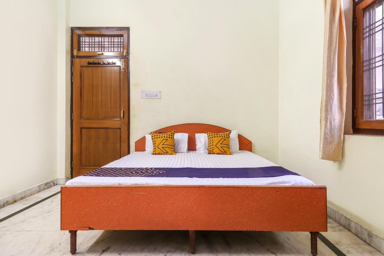 Hotel Spot On 70311 Rangoli Palace Lucknow Exterior foto